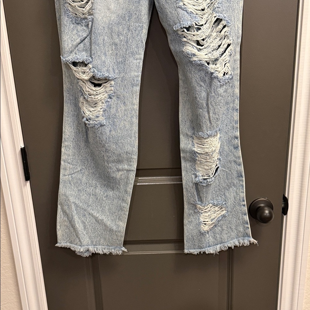 Trendy Light Blue Distressed Women's Jeans - Picture 9 of 10